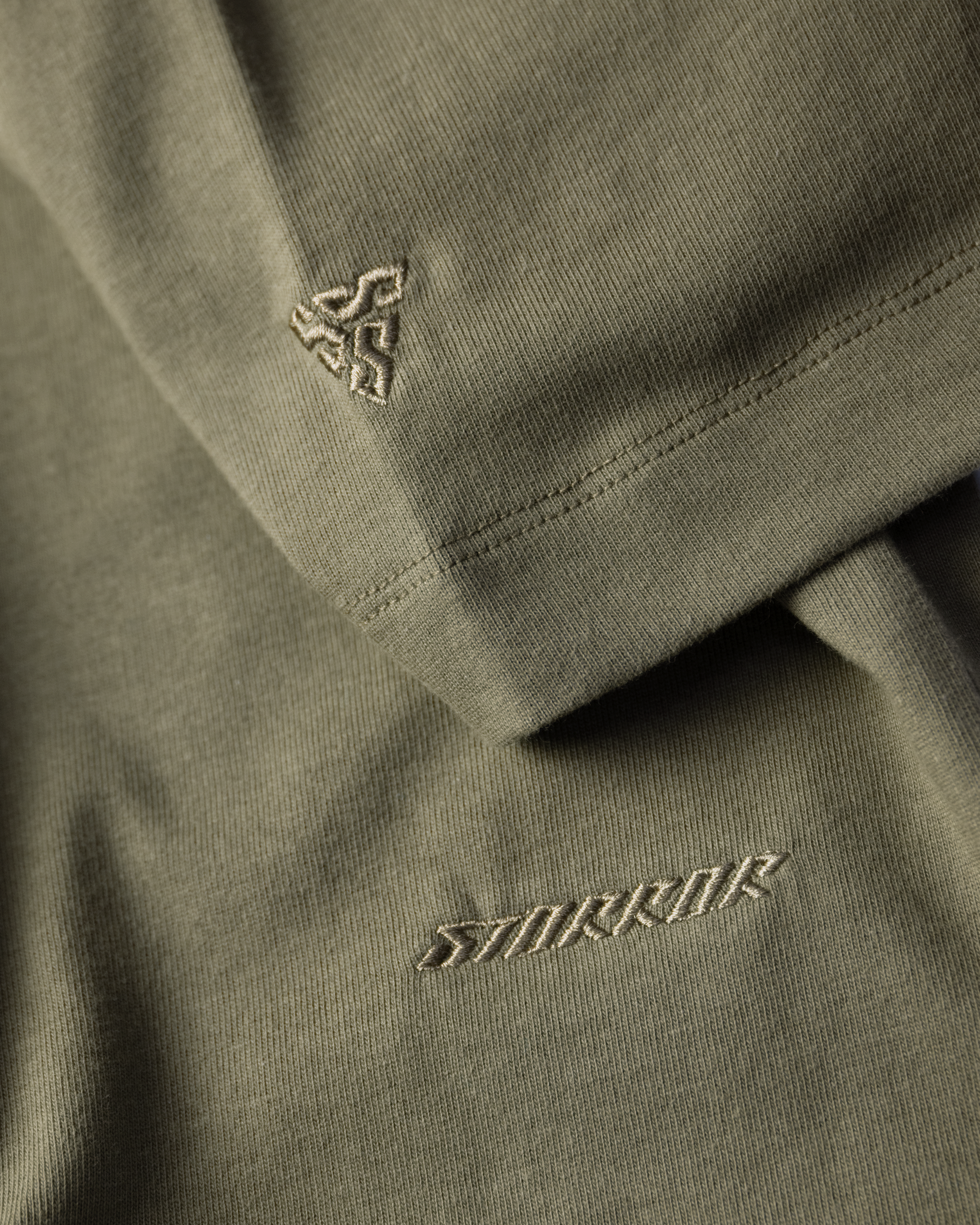 LOGO T-SHIRT