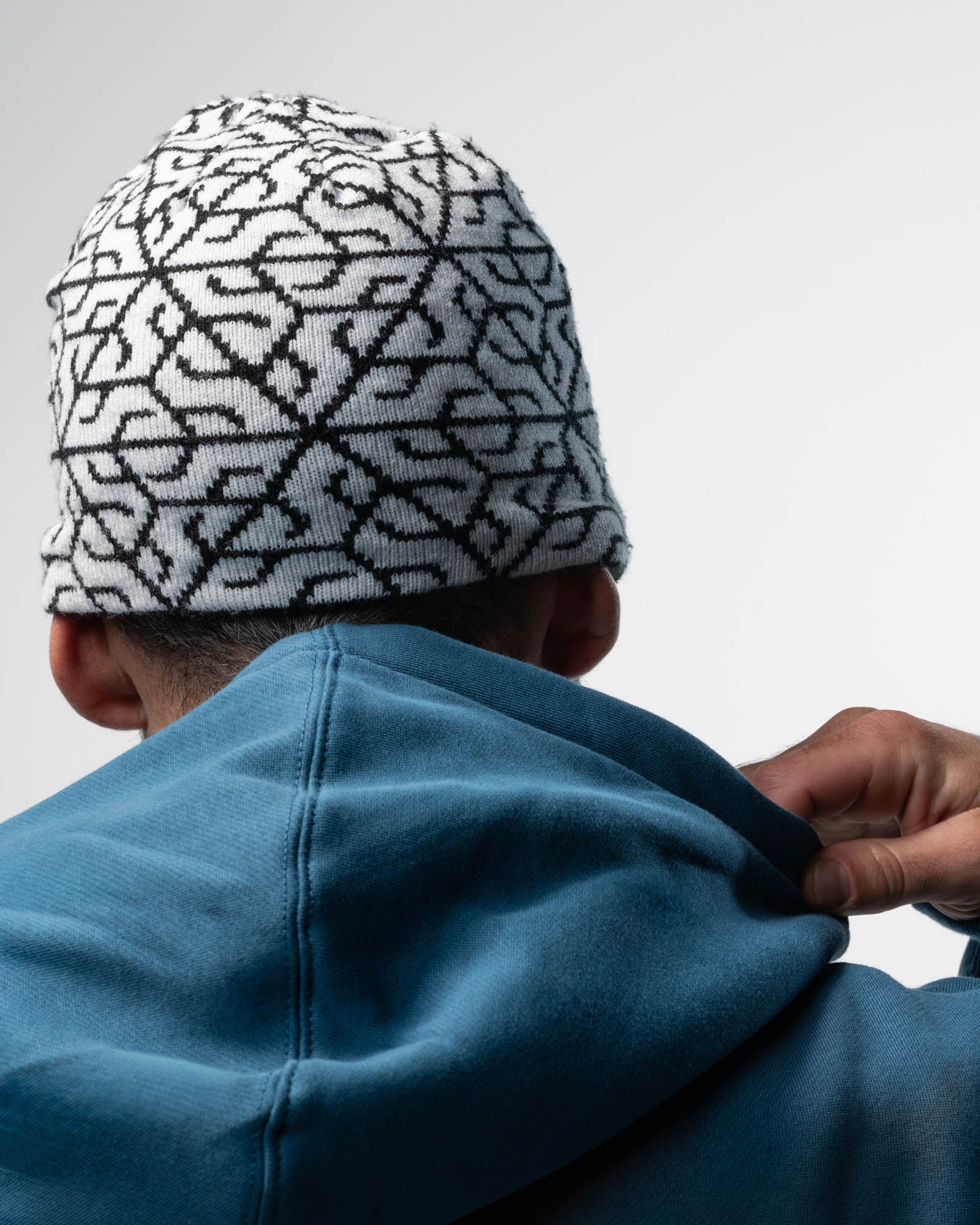 REVERSIBLE BEANIE