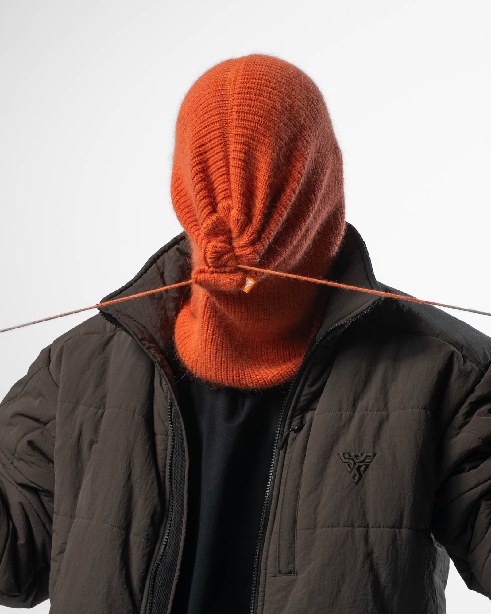 KNIT HOOD