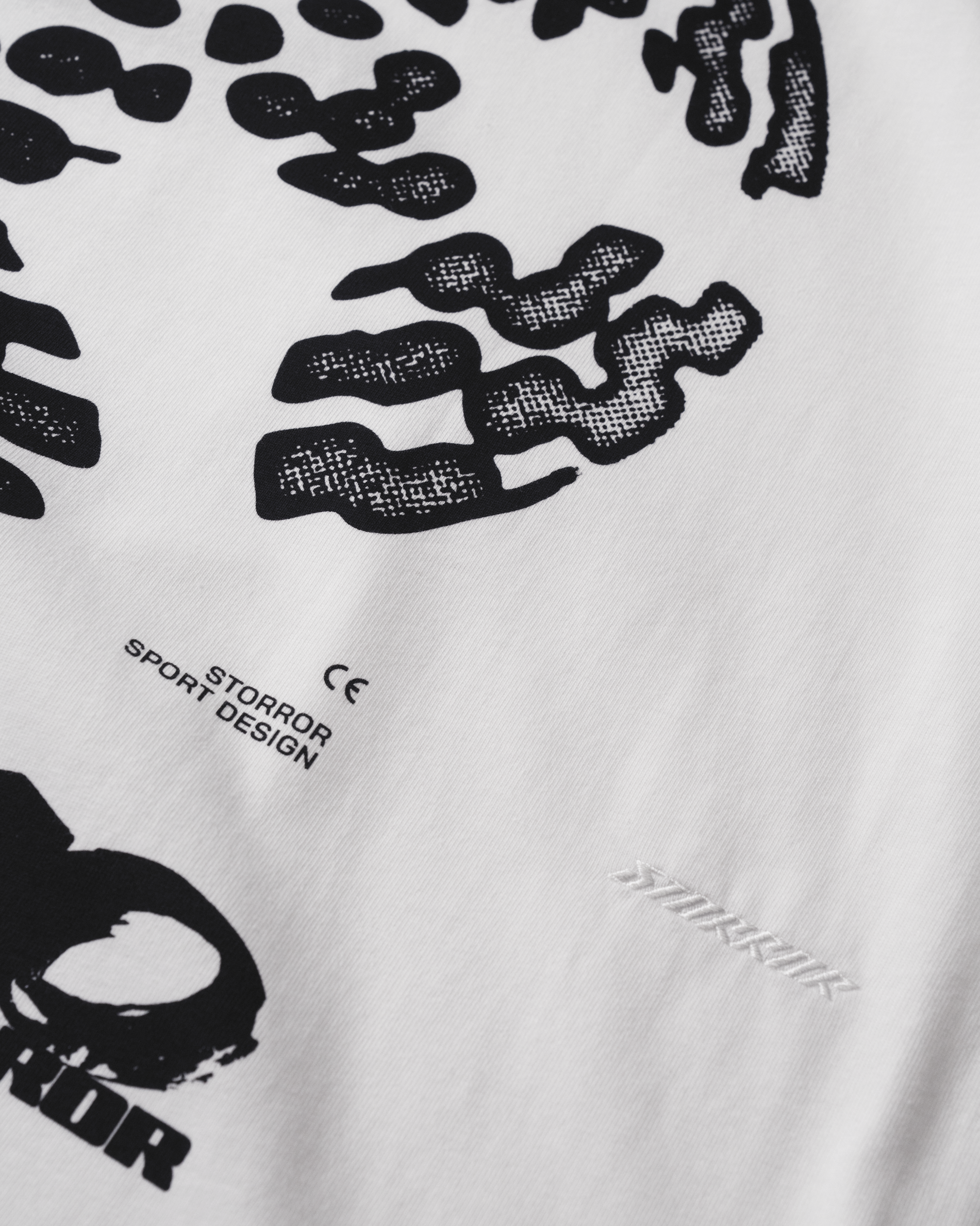 7 HEADS T-SHIRT